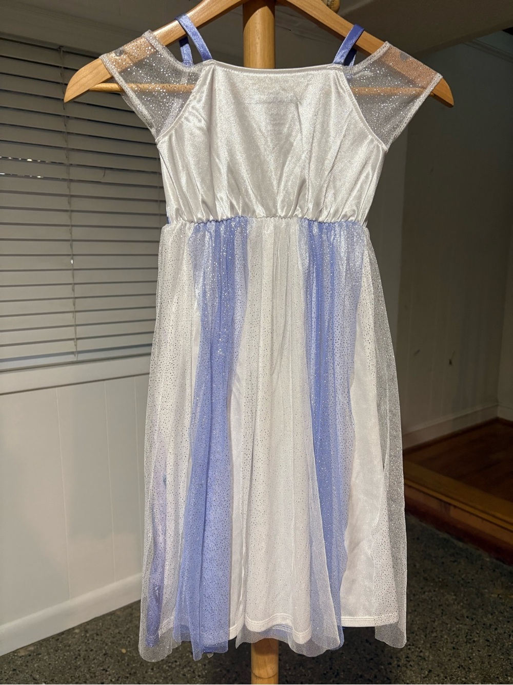 Elsa Inspired Girls' Sparkle Costume Dress - White & Light Purple - Picture 2 of 7